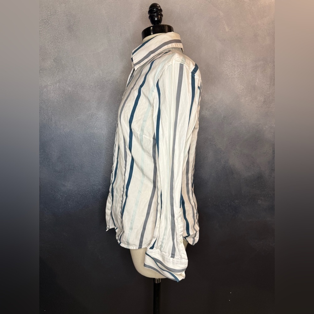 Express Design Studio Striped Button-Down Shirt - Size 10 (Classic Fit) - Picture 4 of 6